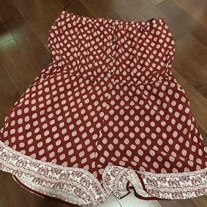 🆕 NWOT RED strapless romper